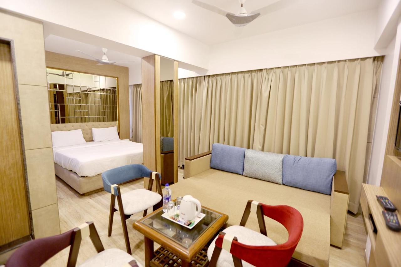 Hotel Sa Residency Mira-Bhayandar Esterno foto
